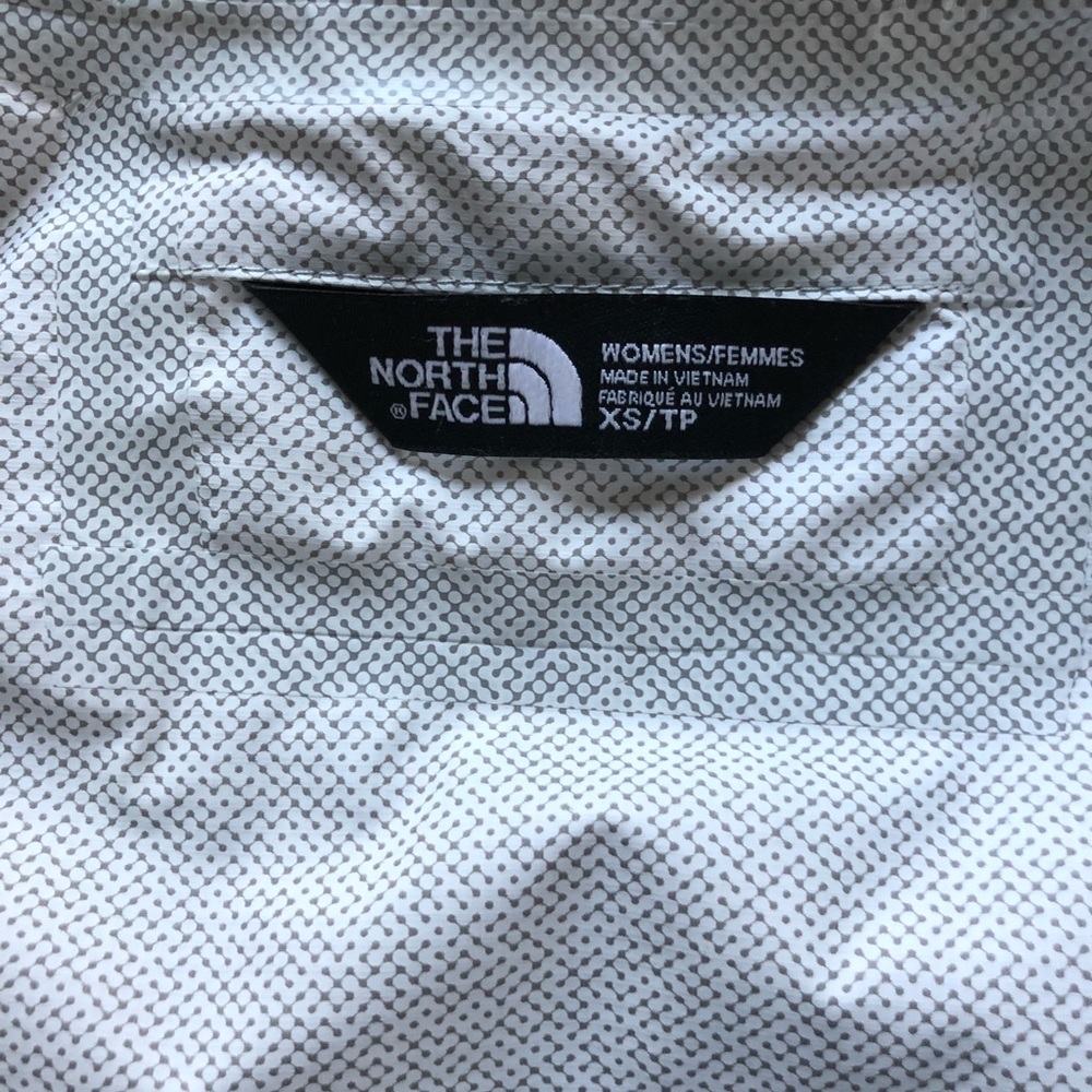 North Face Black Rain Jacket - Picture 4 of 4